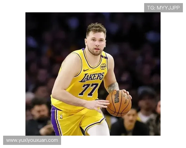 2020年NBA总决赛热火与湖人巅峰对决回顾与分析